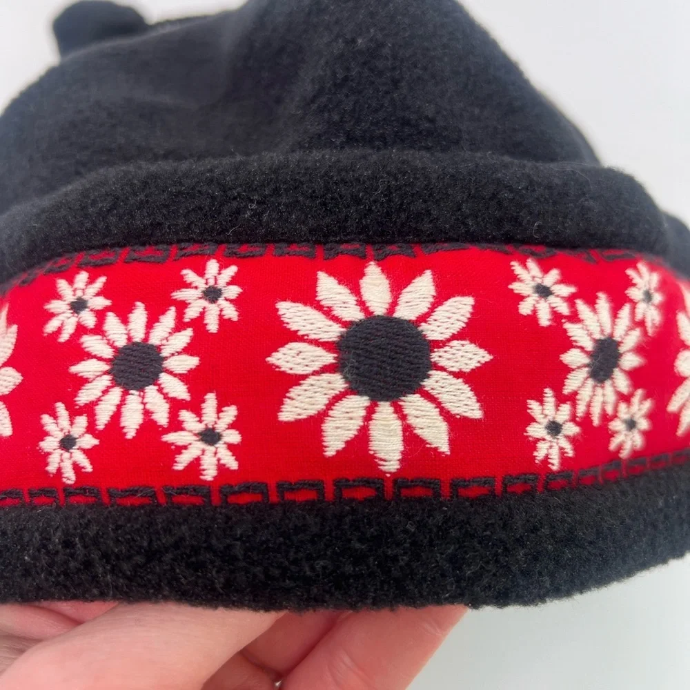 Vintage Digme Black Red Daisy Beanie Hat with Pom Tassel Ponytail Hole Velcro